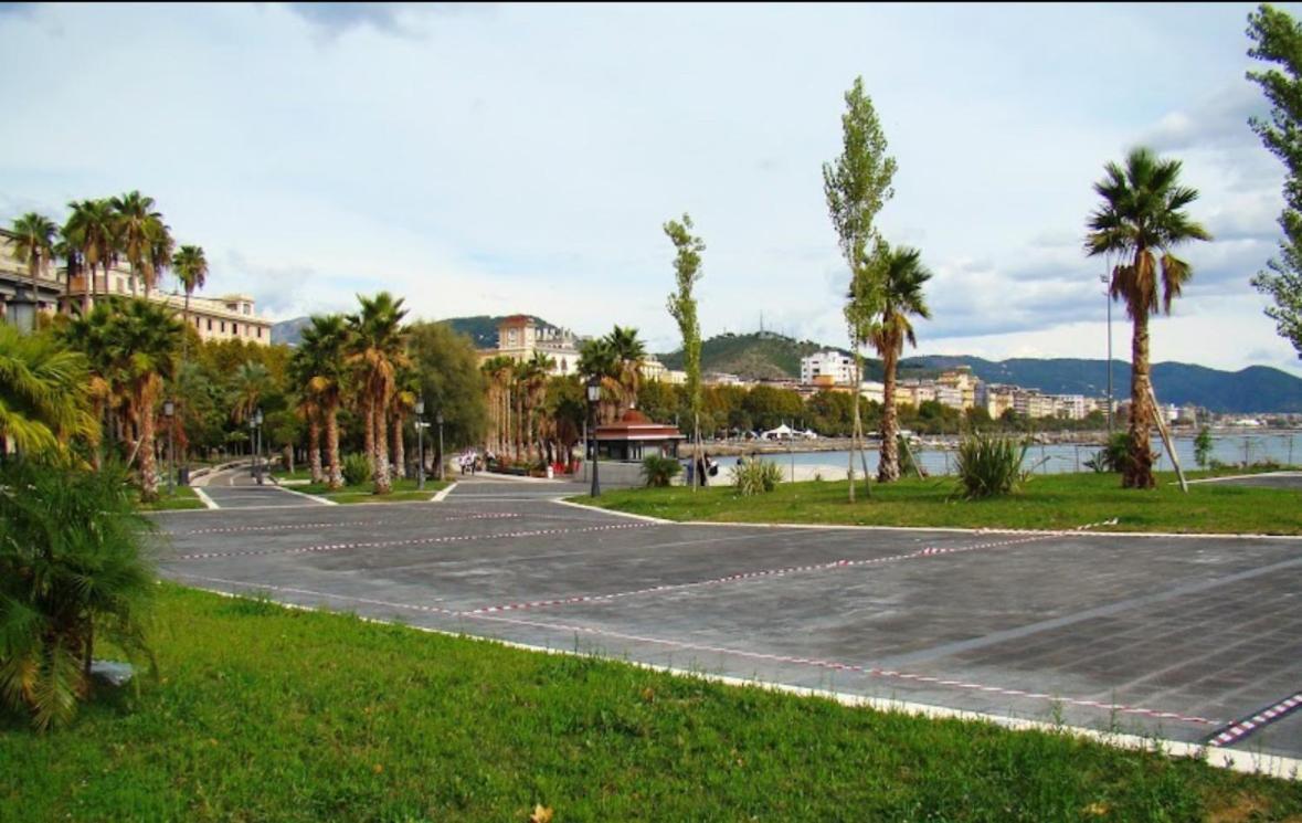 Salerno Mare E Luci公寓 外观 照片